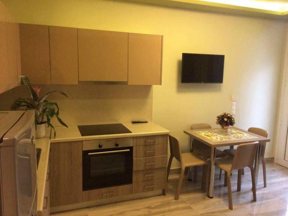 Luxury Apartments Near To The Beach Плакиас Екстериор снимка