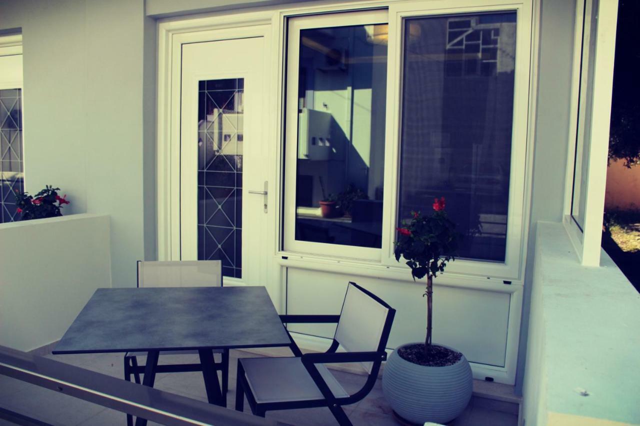 Luxury Apartments Near To The Beach Плакиас Екстериор снимка