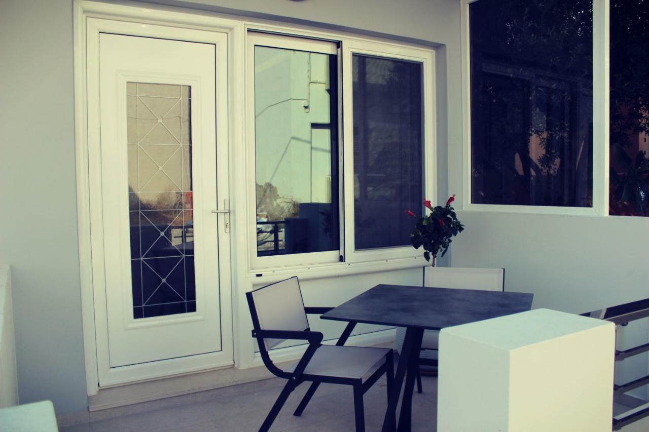 Luxury Apartments Near To The Beach Плакиас Екстериор снимка